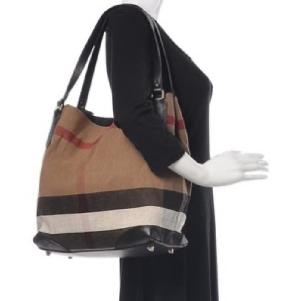 Authentic Burberry Canvas Check Medium Tote 👜 - Picture 3 of 15